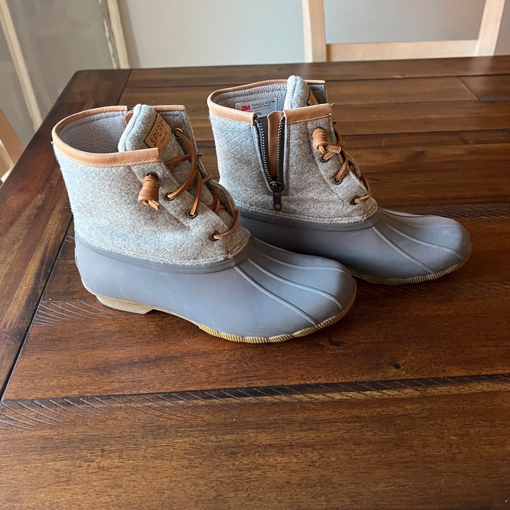 Women's Saltwater Wool Embossed Duck Boot w/ Thinsulate
